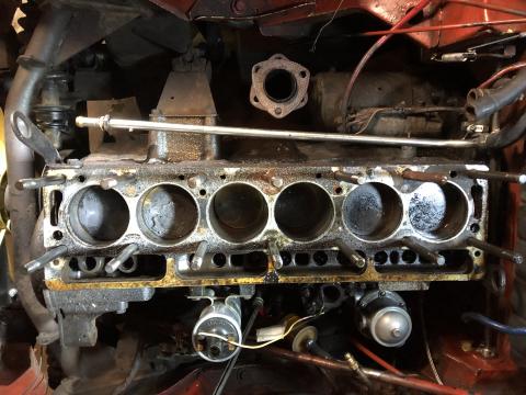 engine block, head removed