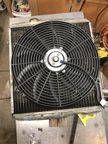 fan fit on radiator