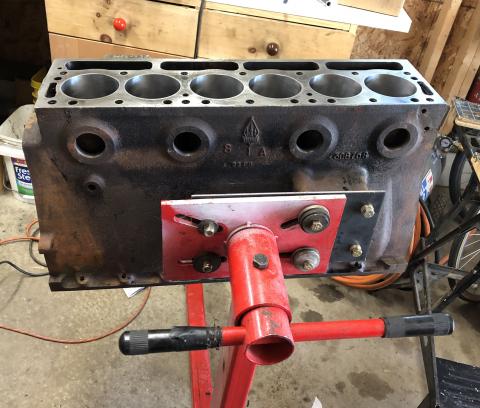 engine block on stand