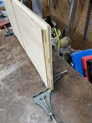 cabinet side in miter clamp